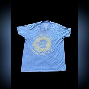 ✨Blue Vapor tee with a unique graphic✨